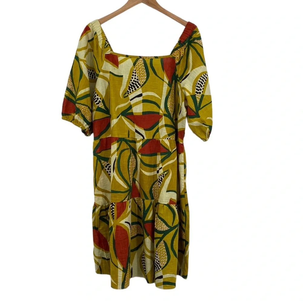 Mlle Gabrielle‎ Sundress Womens Size XL Red Gold Short Sleeve Tropical Smocked